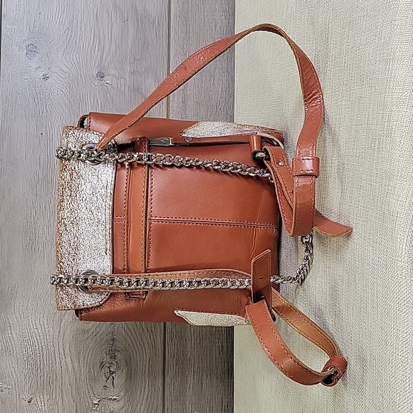 Womens Velez Brown Convertible Backpack Shoulder Bag Tote Purse - Picture 4 of 14